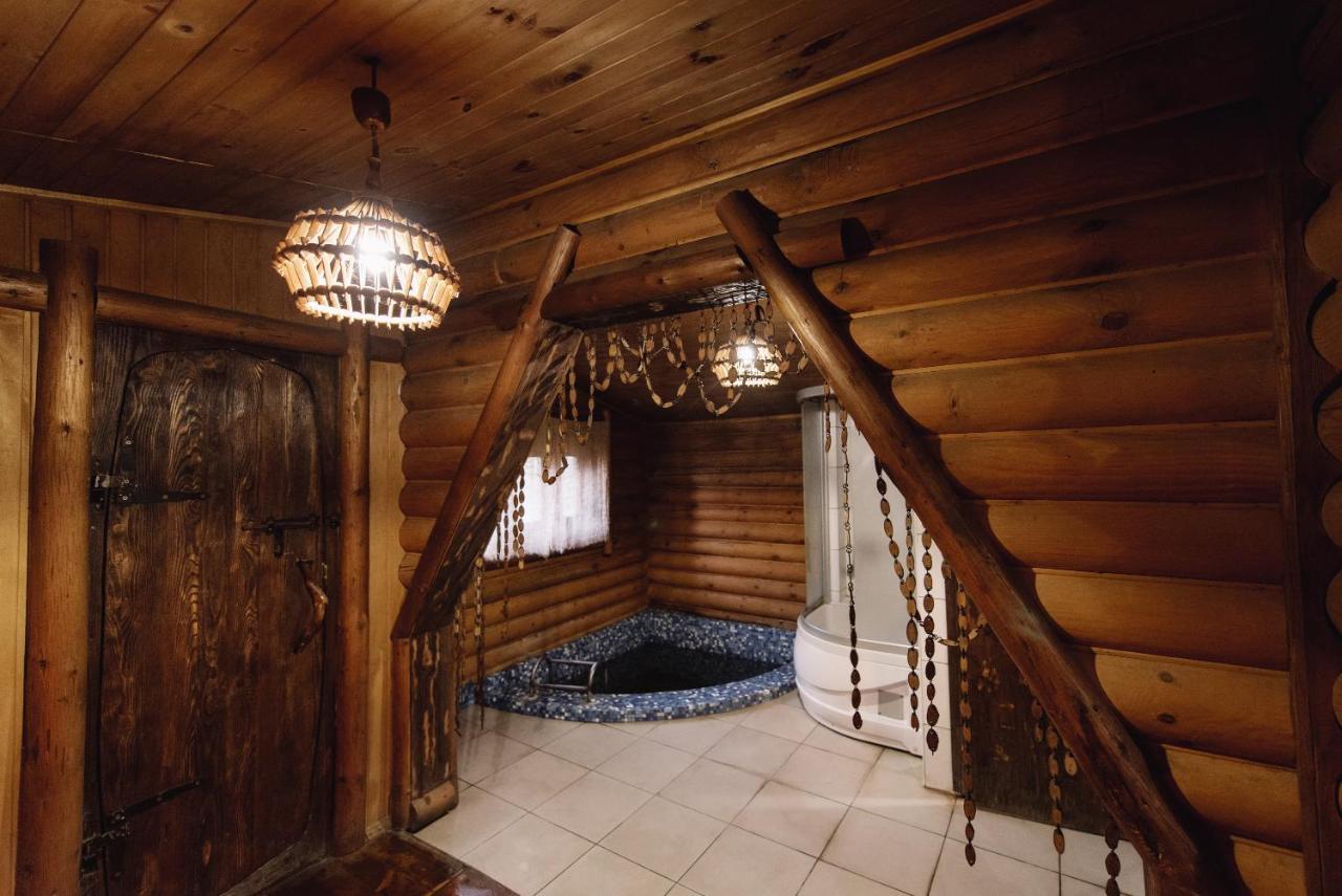 Готель Яблуниця Hotel *